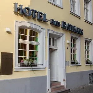 https://am-rathaus.hotelsheidelberg.net